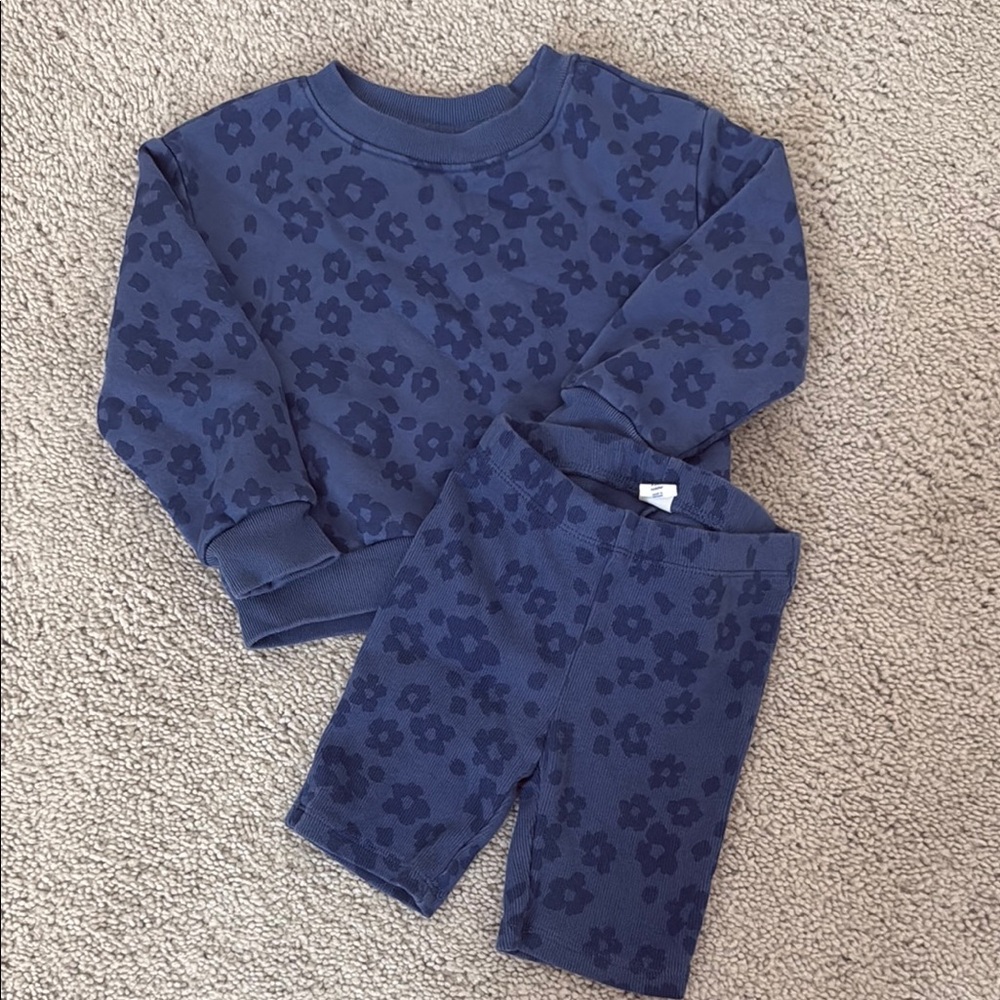 Gap kids matching set, size 3